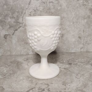 Vtg Imperial Grapevine White Milk Glass - Stemmed Goblet